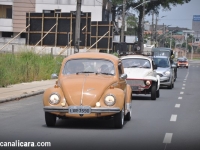 Desfile de clássicos e antigos conta com mais de 130 veículos em Içara